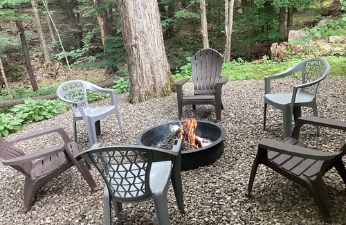 Diamond Point House | Lake George-Great Location! Close to Everything for a great vacation!