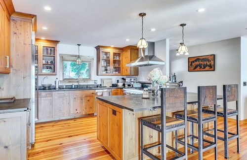 Cleverdale House | Lake George Retreat w/Dock + Game Room!
