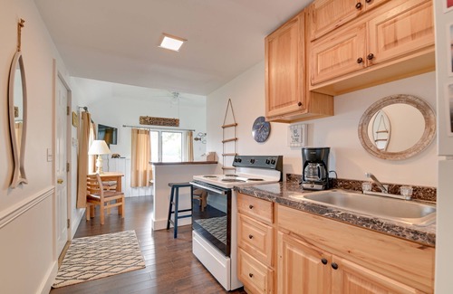 Bolton Landing Cabin | Lake George Waterfront Cabin w/On-Site Marina!