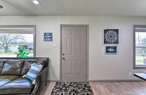 Granbury House | Lake Granbury Getaway about 1 Block to Waterfront