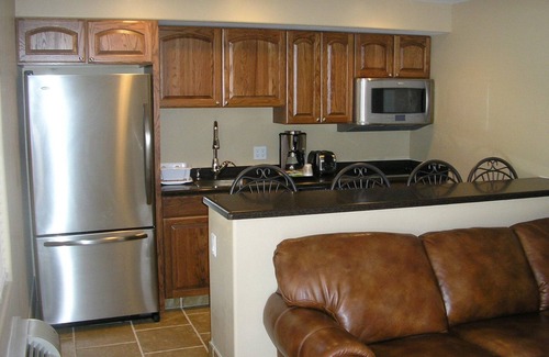 Lake Placid Apartment | Lake Grassy Inn & Suites