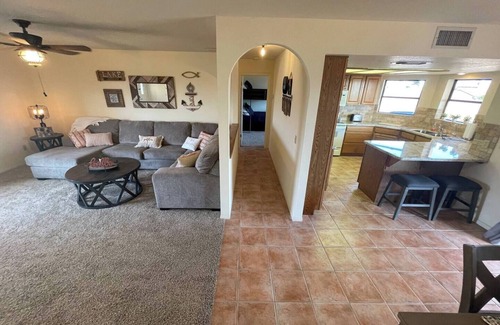 Lake Havasu City House | Lake Havasu Lux Retreat: View & RV/Boat Parking