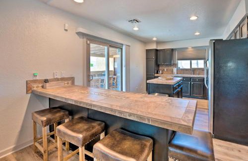 Lake Havasu City House | Lake Havasu Oasis with Pool about 1 Mi to Lake!