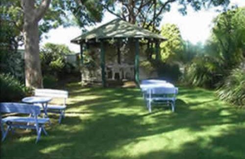 Gorokan Hotel | Lake Haven Motor Inn