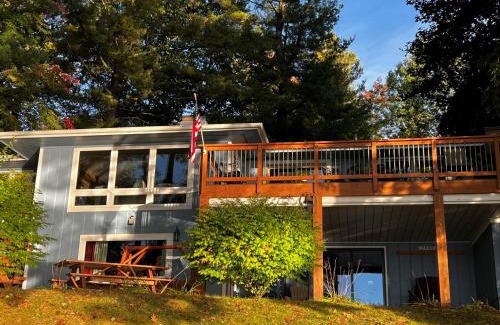 Interlochen House | Lake Haven