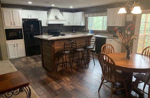 Murfreesboro House | Lake House 1 Mile from Lake Greeson