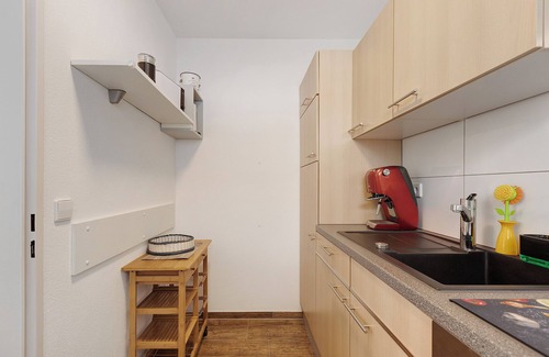 Allensbach Apartment | Lake House Bodensee – Boutique Holiday Apartment with Garden & 2 Bathrooms, Dog-Friendly
