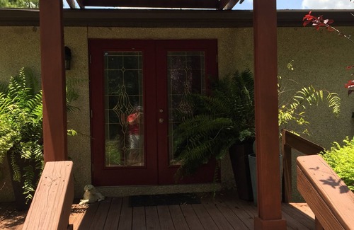 Melrose House | Lake House by Idyllic Santa Fe Lake in Melrose FL