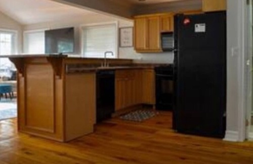 Amherstburg House | Lake House