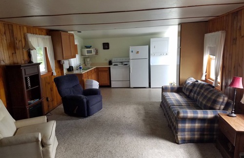Waterport Cottage | Lake House cottage