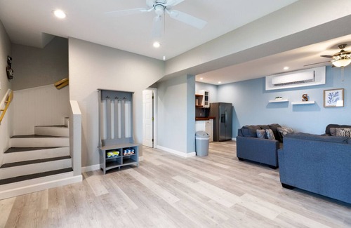 Lake Placid House | LAKE HOUSE FAMILY VACATION RETREAT, w/water toys sleeps 16 and RACE Ready