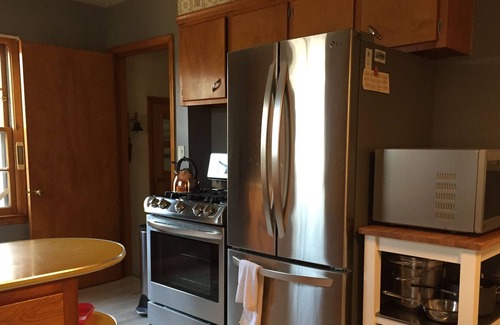 Grand Rapids House | Lake house gem! Minutes from the heart of Grand Rapids!