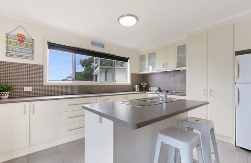 Lake Tyers Beach House | Lake House - Lake Tyers Beach