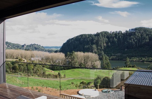 North Island House | Lake House