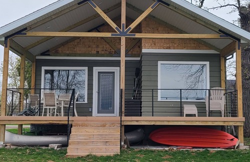 Oshkosh House | Lake House on Libby Point, Oshkosh