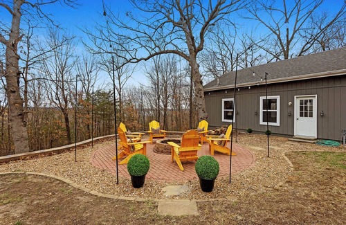 Warsaw House | Lake House on Truman Lake