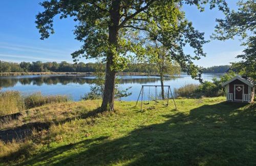 Farstanaset Villa | Lake house