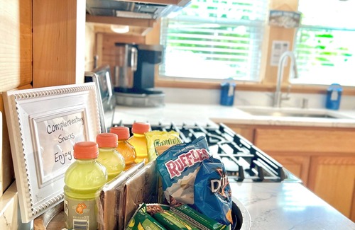 Hampstead House | Lake house sleeps 5 in Hampstead NH. Relax on Sunset Lake. ￼