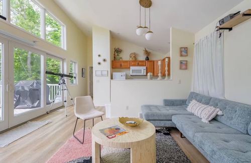 Rushville House | Lake House-Sunset Views-HOT TUB-Couples Retreat