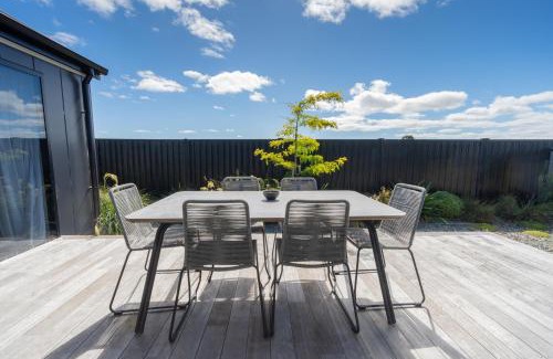 Te Anau House | Lake House - Te Anau Holiday Home
