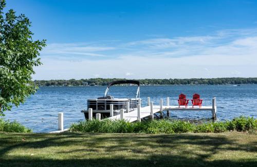 Delavan House | Lake House