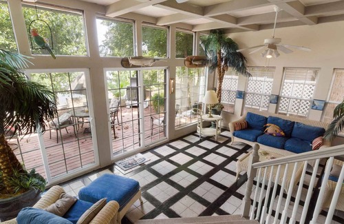 Protem House | Lake house with dock access right out back. Beautiful lake views. Great fishing.