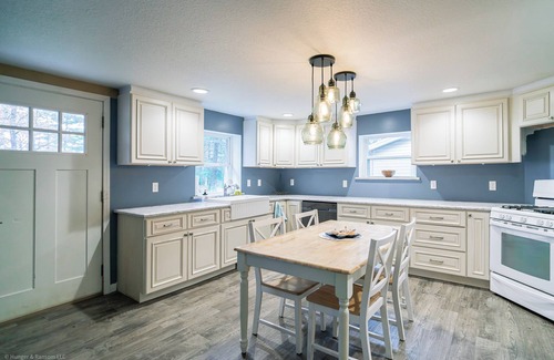 Oscoda Cabin | Lake Huron Beach Cabin · Havenwood Shores No. 7