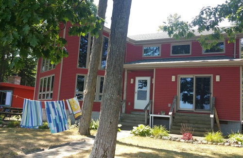 Au Gres House | Lake Huron Waterfront Oasis