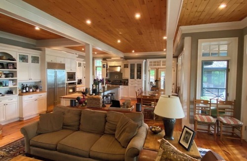 Muskoka Lakes Cottage | Lake Joseph Luxury Rental with 2-story Boathouse. Tennis & Pickleball Optional.