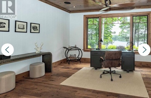 Seguin Cottage | Lake Joseph Mansion