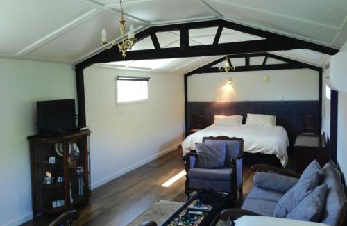 Karapiro Cabin | Lake Karapiro Lodge
