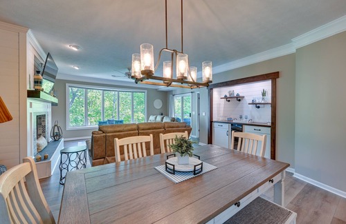 Salem Condo | Lake Keowee Condo: Resort Pools & Lake Access!