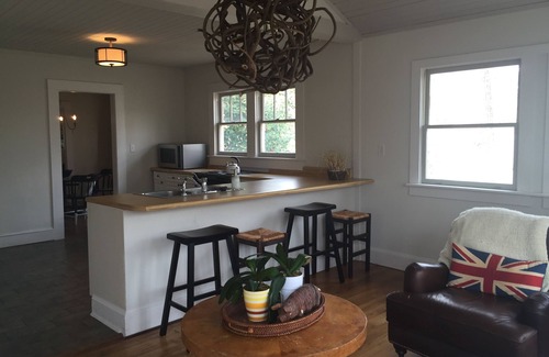 Gainesville House | Lake Lanier, Fire Pit, Fishing, Boating, Short Walk To Lake, Bring Your Boat!