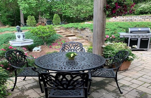 Buford House | "Lake Lanier Islands House Rental"