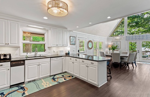 Dawsonville House | Lake Lanier Lakefront, Private Dock, Quiet Cove