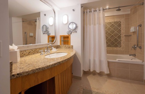 Delavan Resort | Lake Lawn Resort