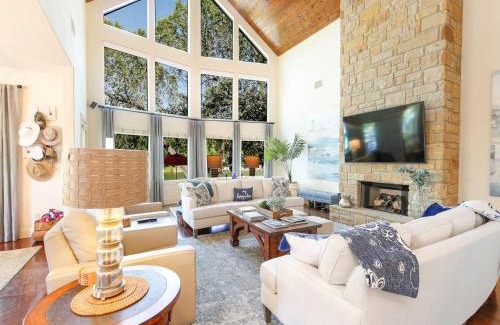 Kingsland House | Lake LBJ Waterfront House w/Private Boat Slip, Swimming Area with Steps to the lake