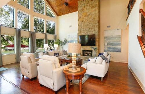 Kingsland House | Lake LBJ Waterfront House w/Private Boat Slip, Swimming Area with Steps to the lake