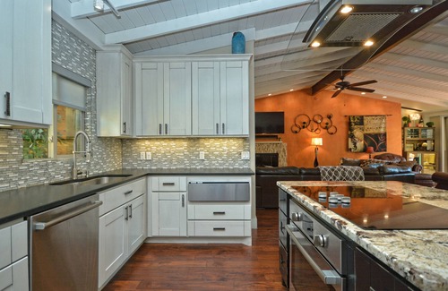 Marble Falls House | Lake LBJs Most Popular Luxury Home/Boat Rental On-site & Tons of Amenities!