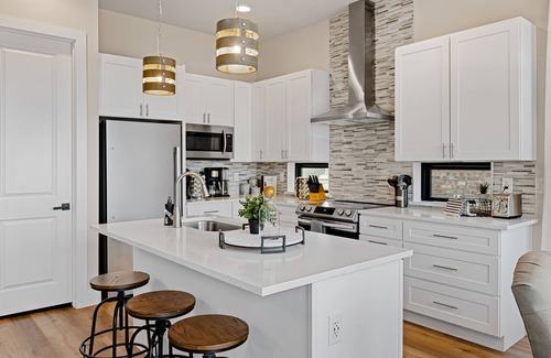 The Colony House | Lake Lewisville Luxury Lakefront Home, 3 BR 3 BTH, Sleep Up to 8