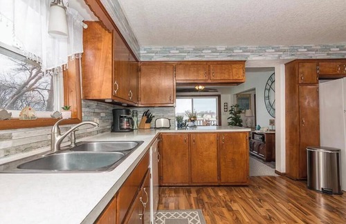 Plainwell House | Lake Life Awaits-4BR Furnished Rental on Pine Lake Sept–May Rental 3200/month