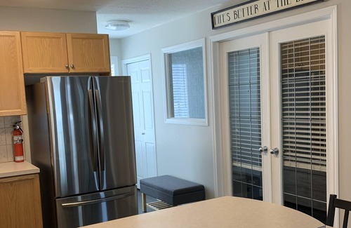 Sylvan Lake Condo | LAKE LIFE is for YOU!