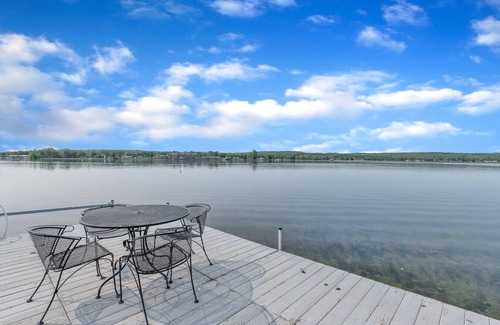 Jamestown House | Lake Life Living w/Game Room