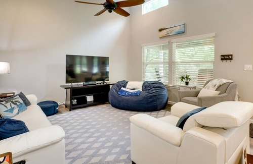 Cape Royale House | Lake Livingston Escape w/ Fire Pit + Gas Grill!