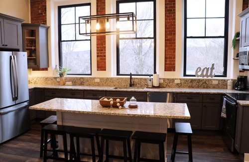Boyne City Apartment | Lake Lookout - Loft 6 Penthouse