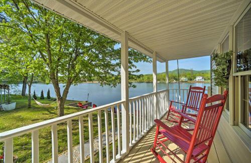 Lake Luzerne House | Lake Luzerne Home with Fire Pit on Hudson River