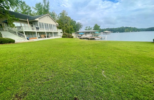 Little Kowaliga House | Lake Martin Waterfront, Level Yard, Great Views, Boat Dock, 1 Hour From Auburn