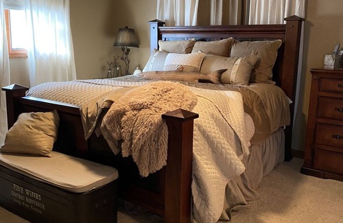 Crandon House | Lake Metonga Lake House Living