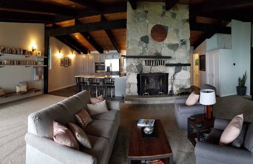 Frankfort Cottage | Lake MI Cottage w/105' of Private, Sandy Beach. Sept/Oct. Availability.