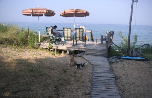 Shelby Cottage | Lake Michigan Beachfront Cottage